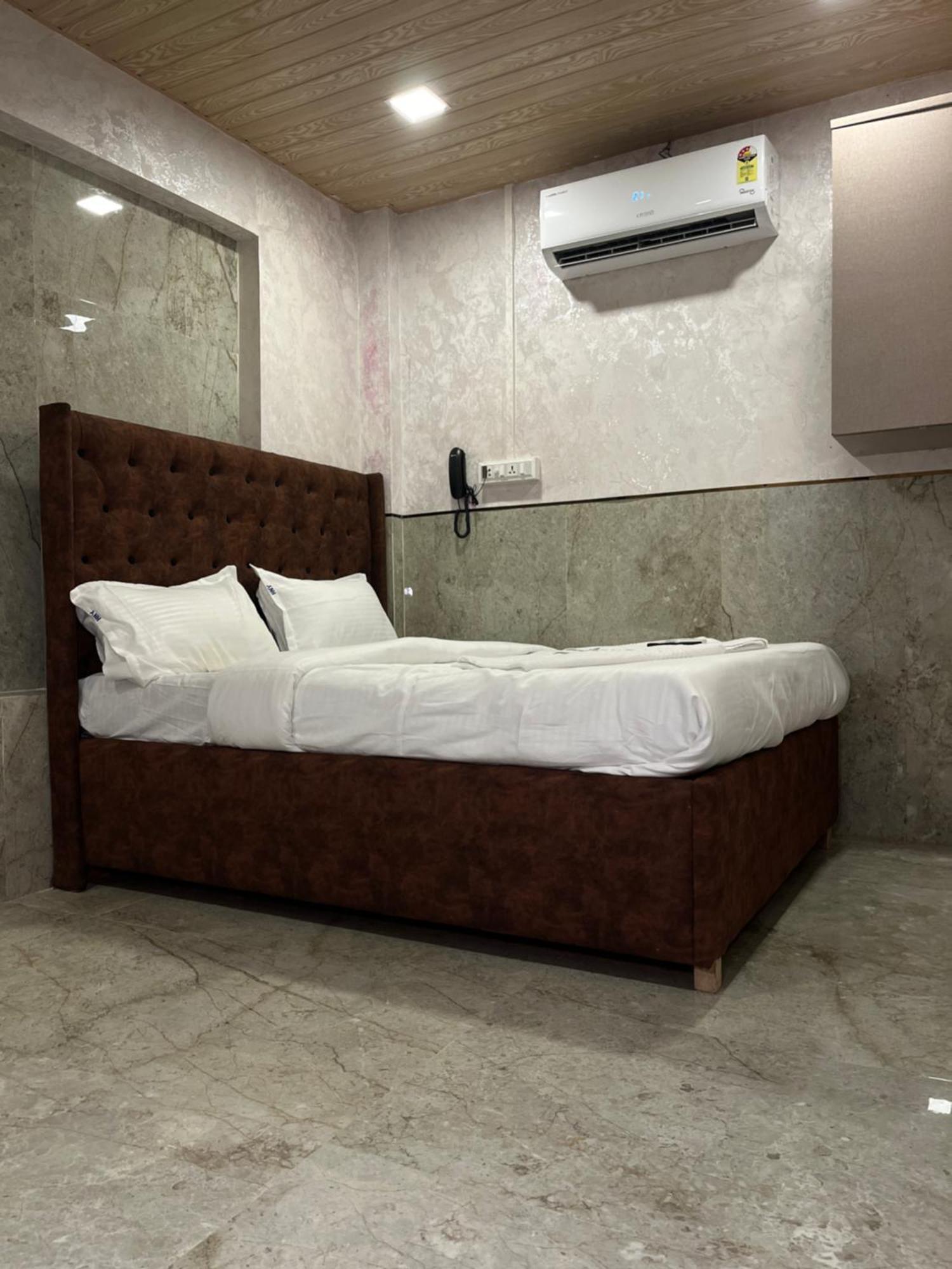 Hotel Newyork By Stayzy Rooms 孟买 客房 照片